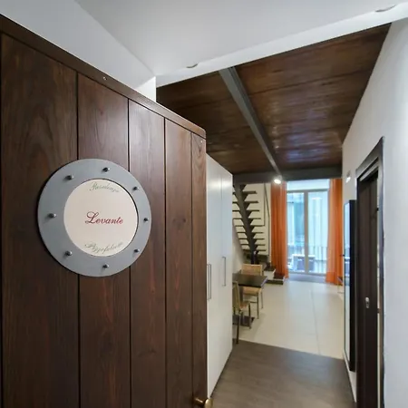 Residenza Pizzofalcone Lägenhet Neapel
