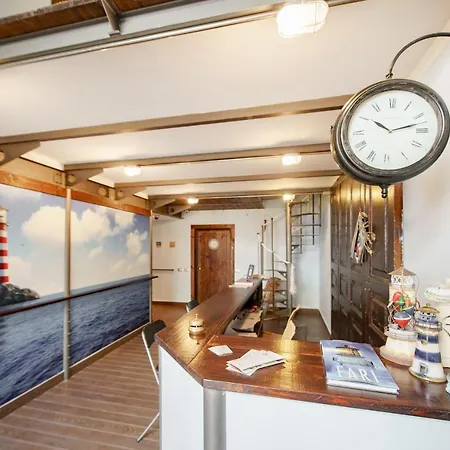 Residenza Pizzofalcone *