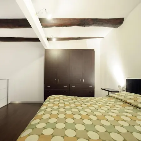 Apartment Residenza Pizzofalcone Naples