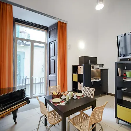 Residenza Pizzofalcone