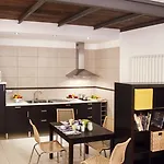 Residenza Pizzofalcone アパート