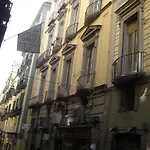 Апартаменты Residenza Pizzofalcone Неаполь