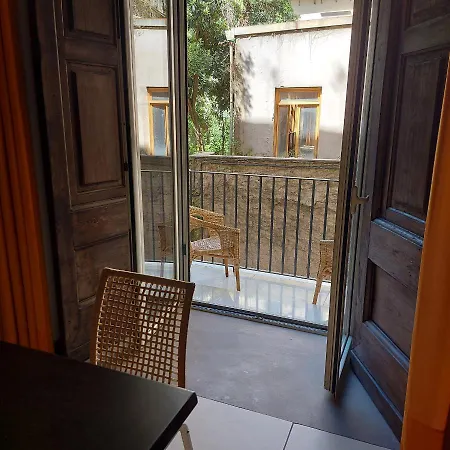 Residenza Pizzofalcone *