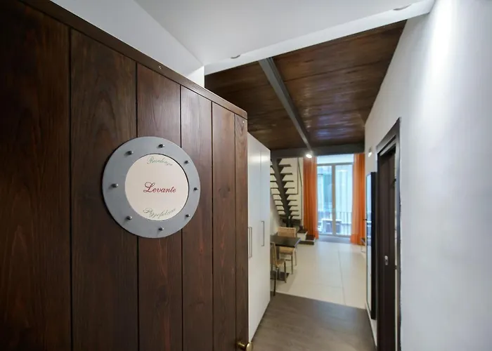 Residenza Pizzofalcone Διαμέρισμα Νάπολη