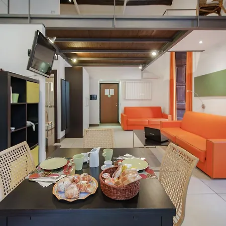 Residenza Pizzofalcone شقة نابولي